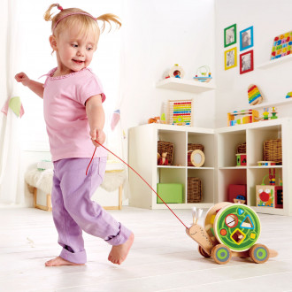 Hape Nachziehtier Schnecke E0349