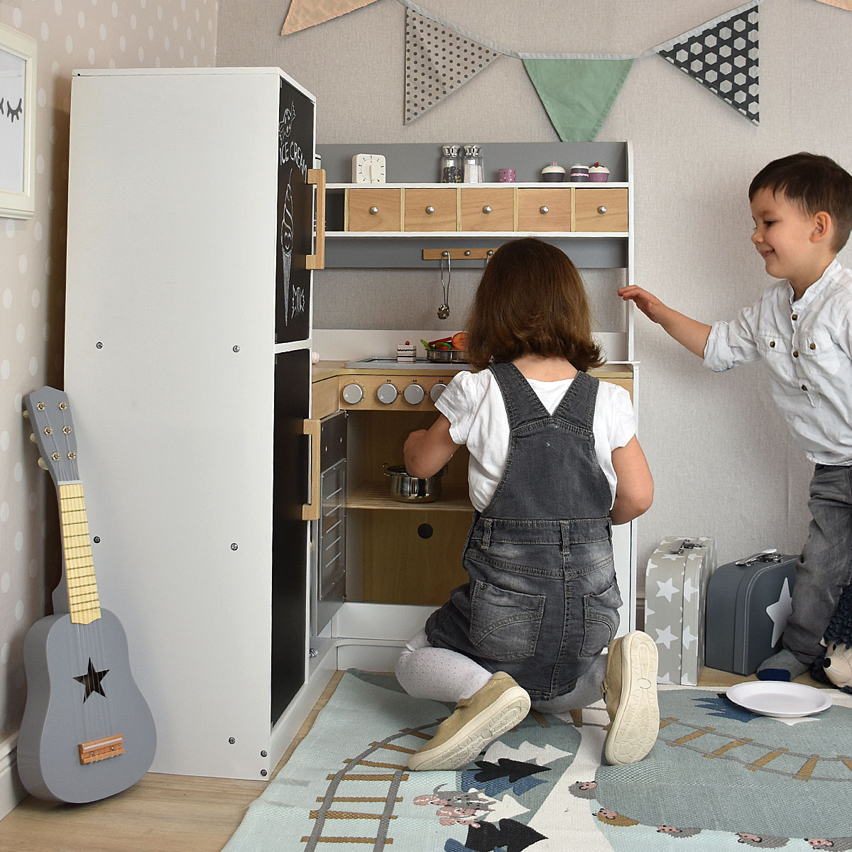 Kitchen Corner Große Luxus Eck Kinderküche aus Holz mit Licht und